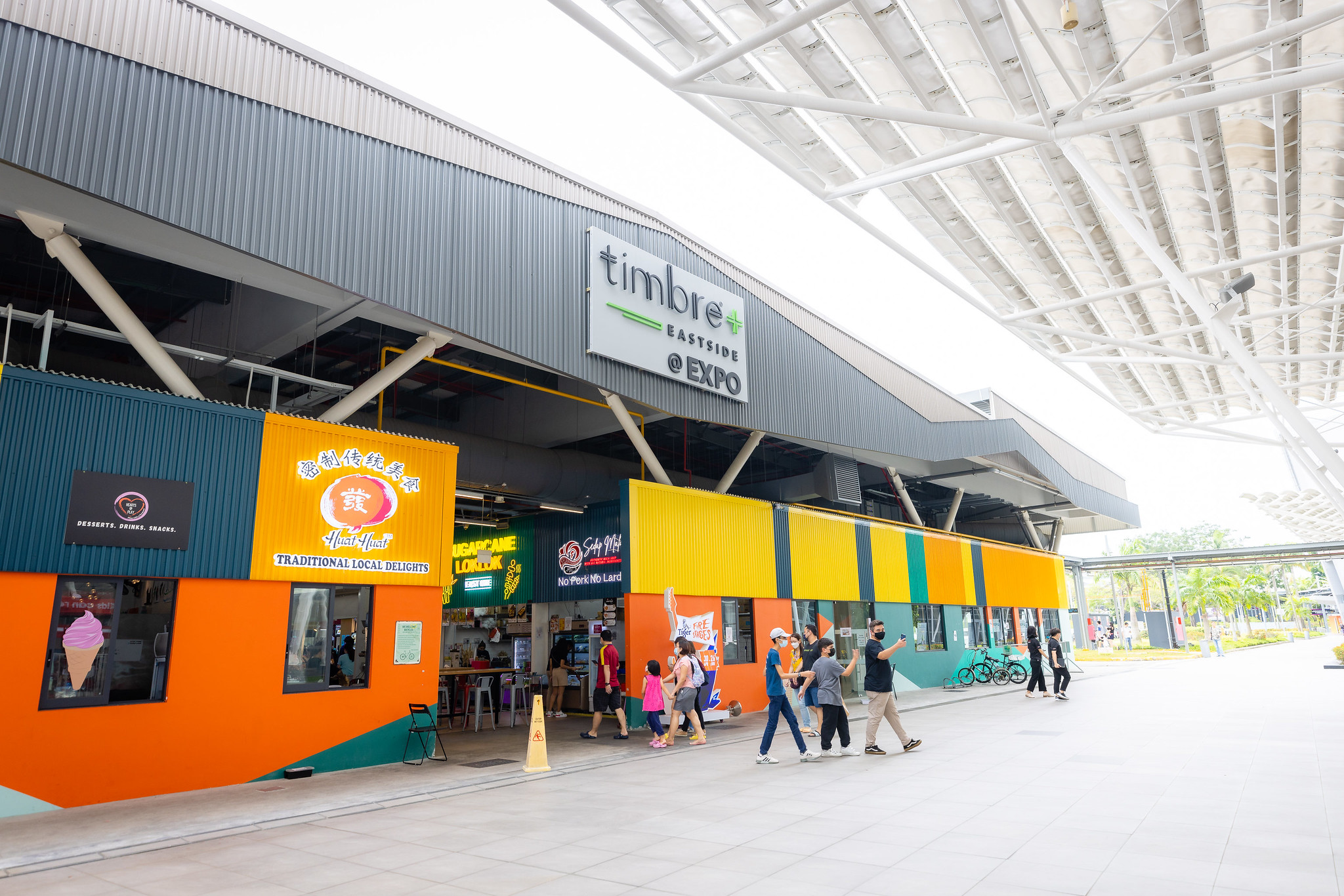 Meet, play, feast I spent a day at Singapore EXPO and these are the